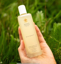 Load image into Gallery viewer, RHUG WILD BEAUTY - Rebalancing Skin Tonic with Meadowsweet – Clarifying & Hydrating Facial Toner for Radiant Skin
