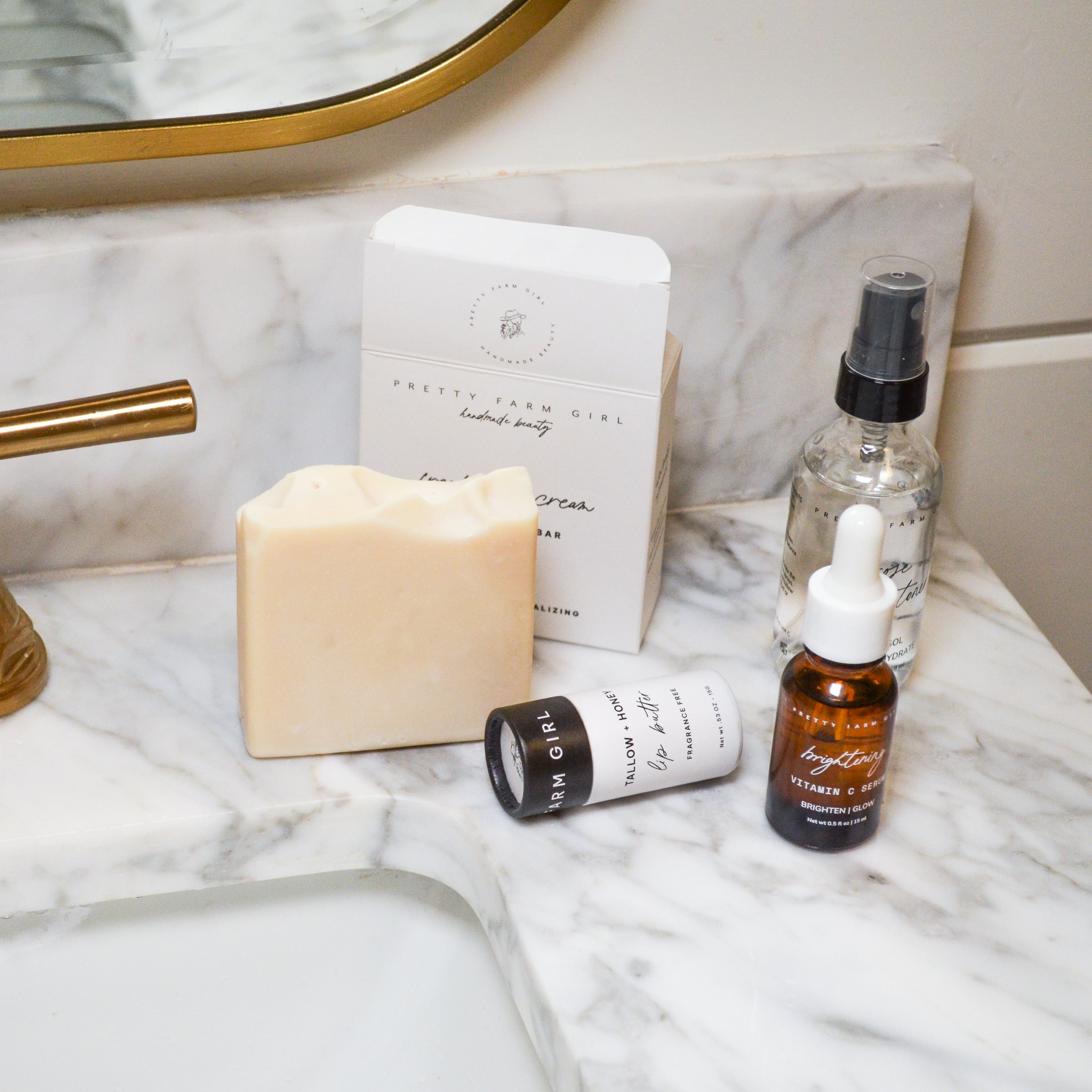 Pretty Farm Girl - Rooted and Ready: Travel-Size Skincare Essentials Kit