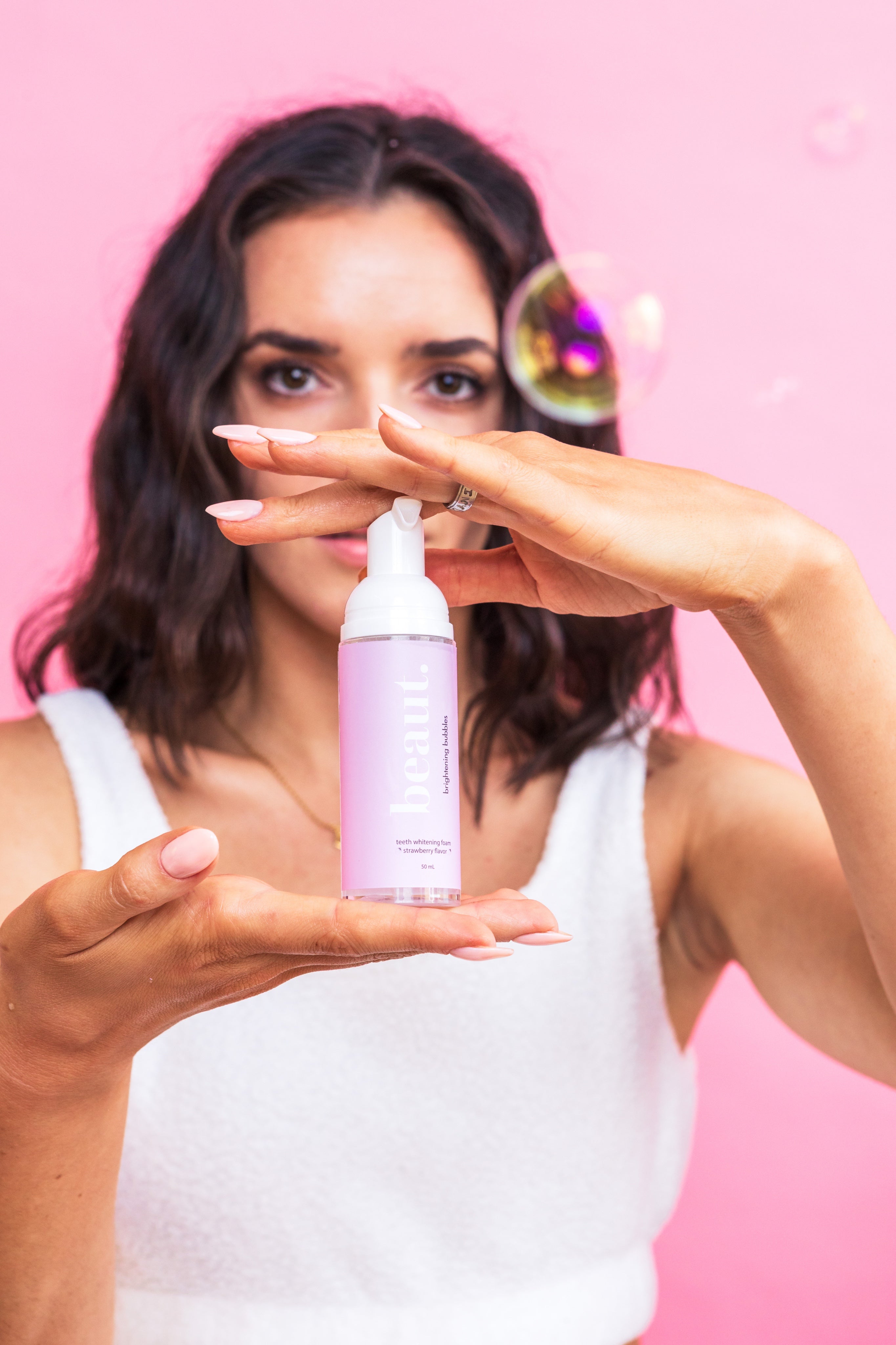 Beaut.BeautyCo - strawberry brightening bubbles