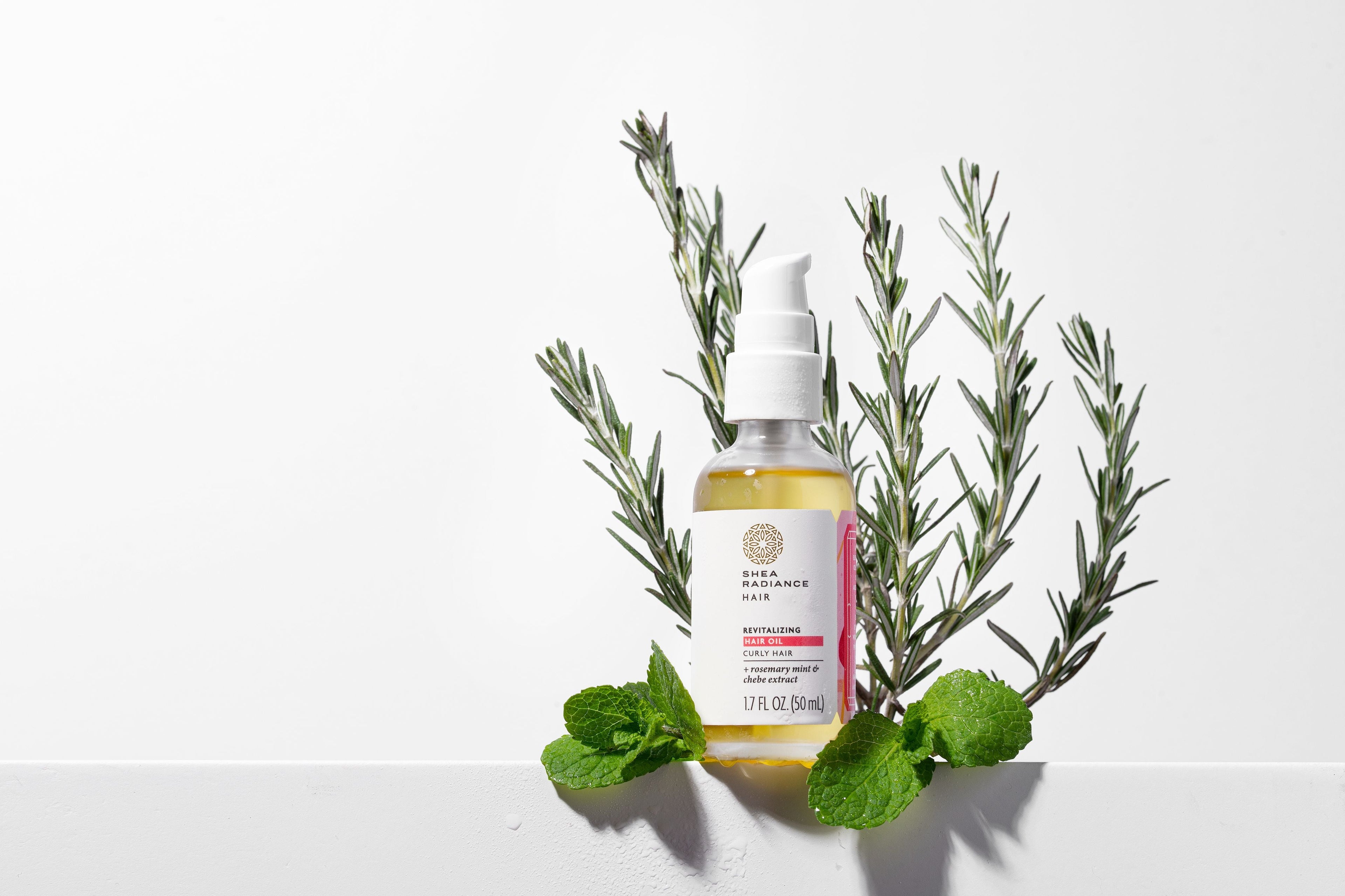 Shearadiance Revitalizing Hair Growth Oil with Chebe, Rosemary & Peppermint
