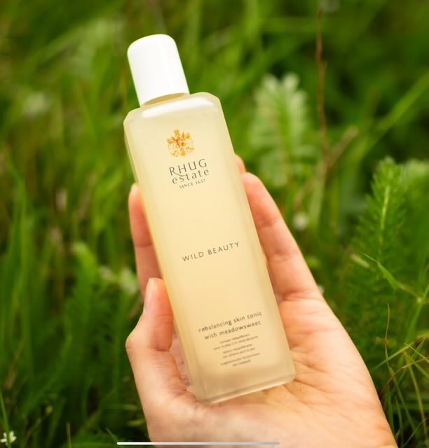 RHUG WILD BEAUTY - Rebalancing Skin Tonic with Meadowsweet – Clarifying & Hydrating Facial Toner for Radiant Skin